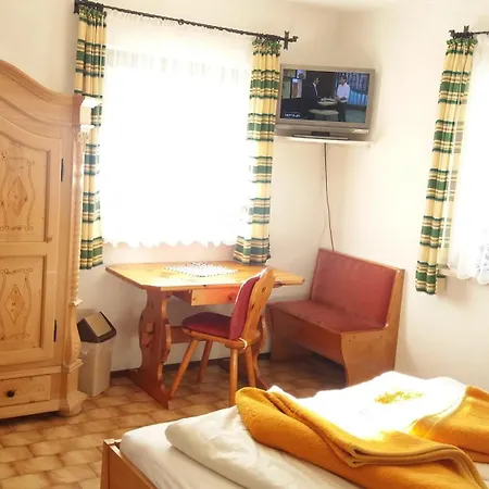 Apartment App 1 - Farbennest Mit Fruehstueck Teekueche, Sommerbergbahnen Inkl *